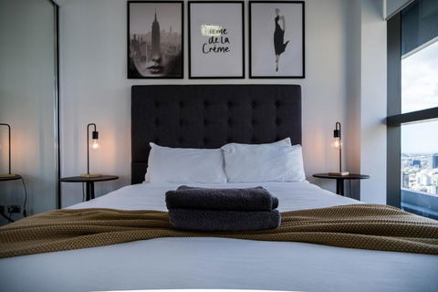 Infinity Tower Brisbane City - Accommodation Sunshine Coast 2