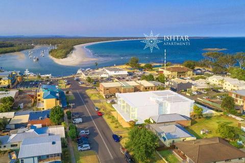 Ishtar Apartment 4- Best Water Views - Accommodation Sunshine Coast 2
