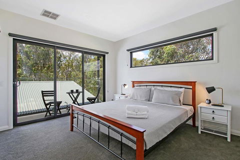 Adori Maloo - Bundalong - Accommodation Sunshine Coast 3