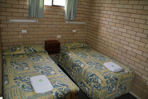 Adrian Motel - Accommodation Sunshine Coast 1