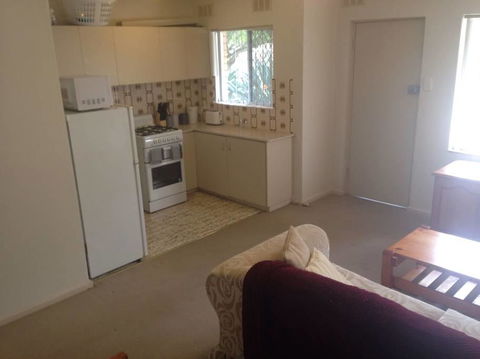 Affordable Comfortable Inglewood Apartment+Pool - Accommodation Sunshine Coast 0