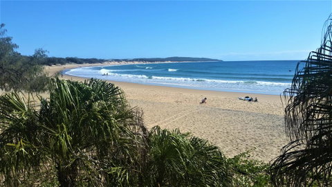 Agnes Water Beach Holidays - Accommodation Sunshine Coast 2