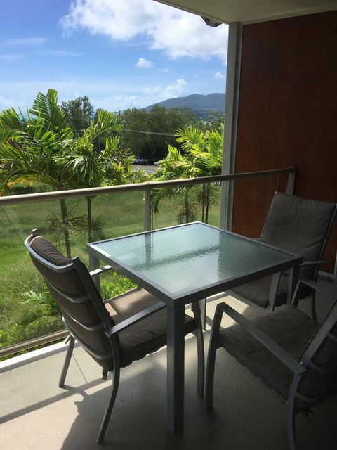 Airlie Central Apartments - Accommodation Sunshine Coast 1