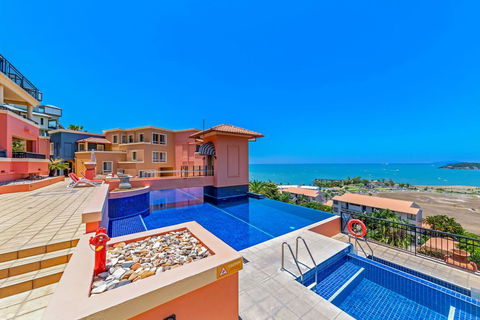 Airlie Dream - Accommodation Sunshine Coast 0