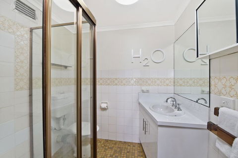 Akuna 14, 6 Joffre Street, - Accommodation Sunshine Coast 2