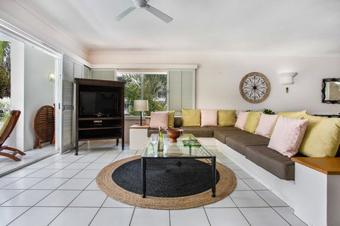Alamanda Resort Luxury Private Apartments - Accommodation Sunshine Coast 2