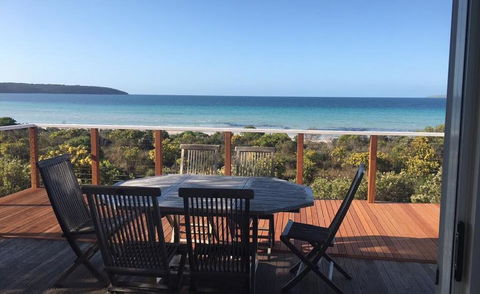 Alchemy On Island Beach - Accommodation Sunshine Coast 1