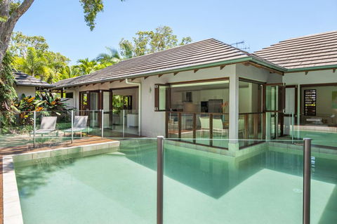 Alcove Sands - Accommodation Sunshine Coast 1
