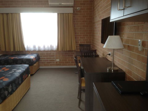 Alexander The Great Motel - Accommodation Sunshine Coast 2