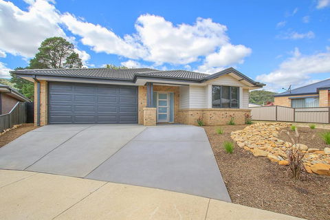 Alpine Knights Stylish Luxury - Accommodation Sunshine Coast 2