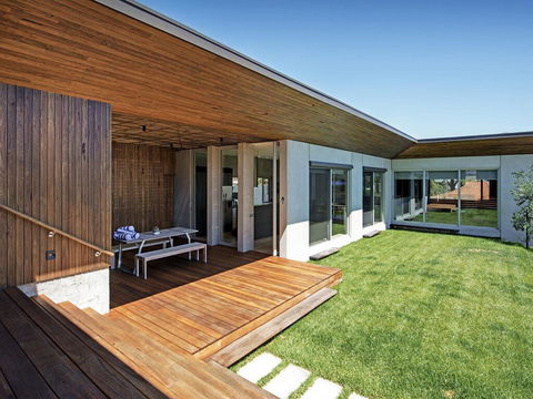 Amagansett - Accommodation Sunshine Coast 2