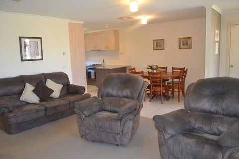 Amarco Mulwala - Accommodation Sunshine Coast 3