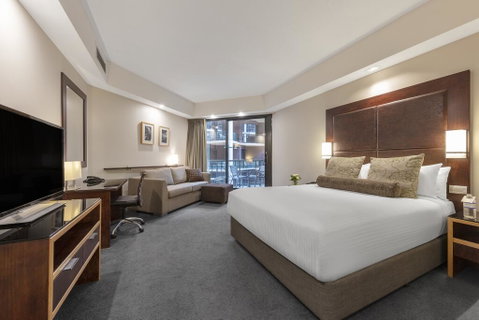 Amora Hotel Riverwalk - Accommodation Sunshine Coast 3