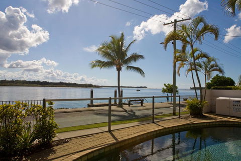 Anchorage Apartments - Accommodation Sunshine Coast 2