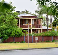 Anchorage Guest House and Self-contained Accommodation - Accommodation Sunshine Coast