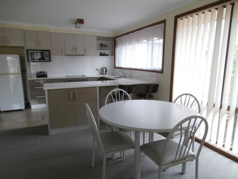 Anchorbell Holiday Apartments - Accommodation Sunshine Coast 1