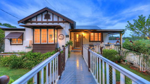 Andavine House - Bed & Breakfast - Accommodation Sunshine Coast 1