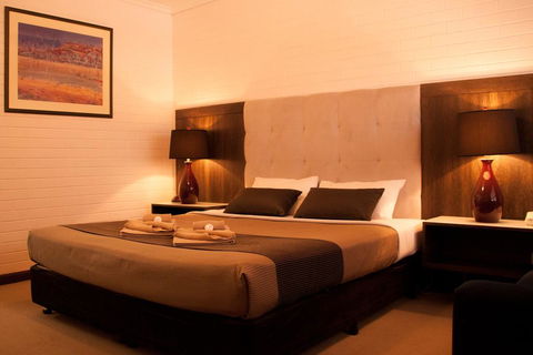 Angaston Vineyards Motel - Accommodation Sunshine Coast 0