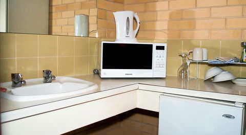 Angaston Vineyards Motel - Accommodation Sunshine Coast 1