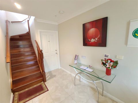 Angela's Beach Stays - Accommodation Sunshine Coast 2