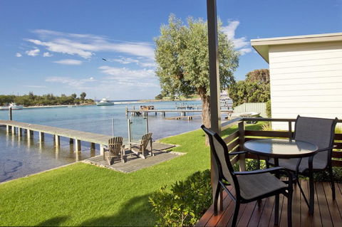 Anglesea Lodge - Accommodation Sunshine Coast 2