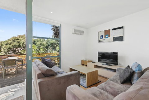 Anglesea River Apartments - Spa Apartment 40 - Accommodation Sunshine Coast 1