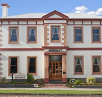 Annesley House - Accommodation Sunshine Coast