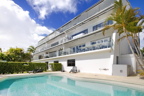 Apartment 5 Commodore - Accommodation Sunshine Coast 1