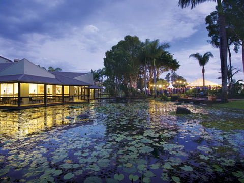 Apartments @ 2 Landsborough - Accommodation Sunshine Coast 2