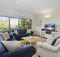 APOLLO BAY HOLIDAY HOUSE - walk to beach  wifi - Accommodation Sunshine Coast