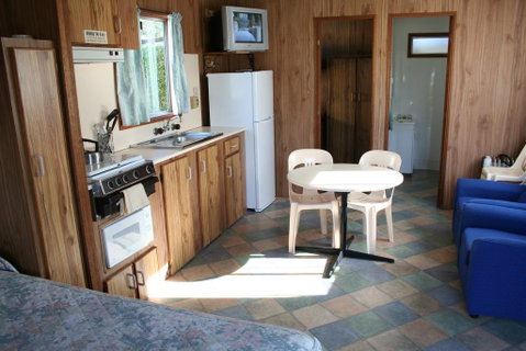 Apollo Bay Holiday Park - Accommodation Sunshine Coast 3