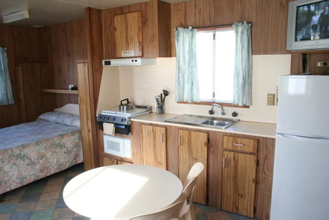 Apollo Bay Holiday Park - Accommodation Sunshine Coast 2