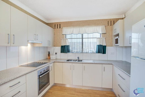 Apollo Unit 12 - Accommodation Sunshine Coast 3