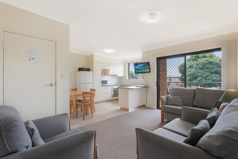 Apollo Unit 13 - Accommodation Sunshine Coast 0