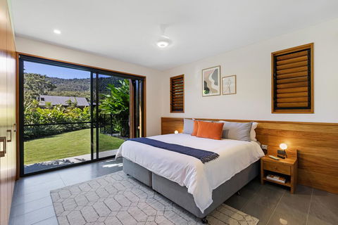Aqua - At Funnel Bay - Accommodation Sunshine Coast 2