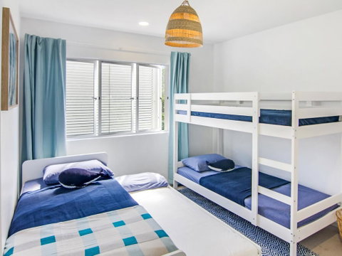 Aqua Promenade Beachfront Holiday Apartments - Accommodation Sunshine Coast 2