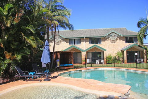 Aqua Villa Holiday Apartments - Accommodation Sunshine Coast 2