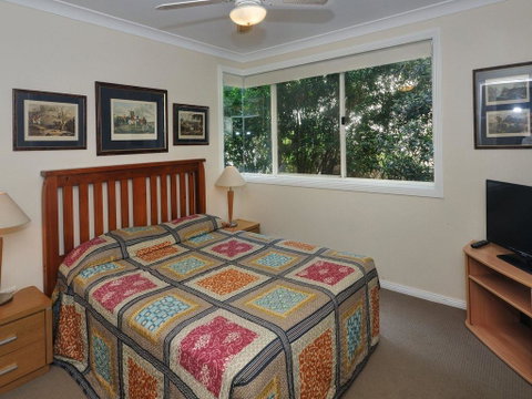 Aquarius Apartment 3 - Accommodation Sunshine Coast 2