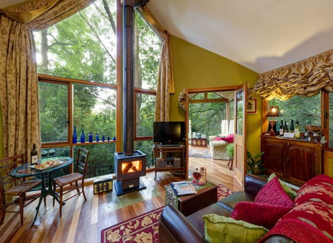 Arcadia Cottages - Accommodation Sunshine Coast 0