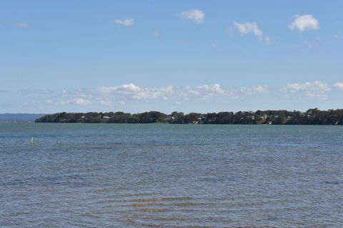 Arlington Beach House - Accommodation Sunshine Coast 3