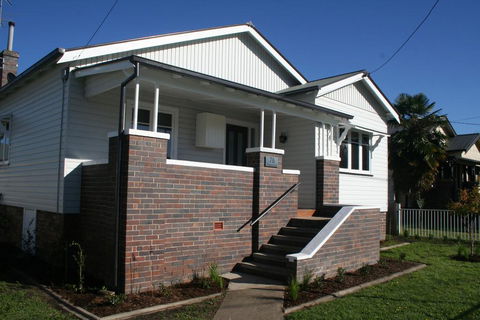 Armidale Executive Accommodation - City Centre - Accommodation Sunshine Coast 2