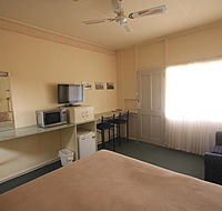 Aromet Motor Inn - Accommodation Sunshine Coast