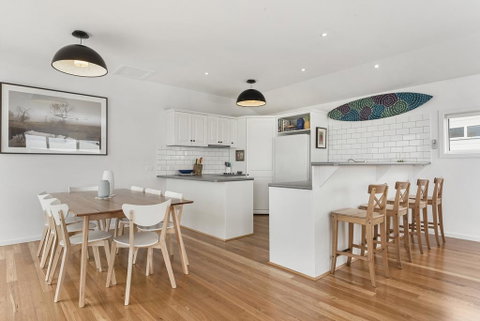 Art House - Accommodation Sunshine Coast 2