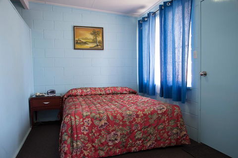 Artesian Motor Inn - Accommodation Sunshine Coast 2