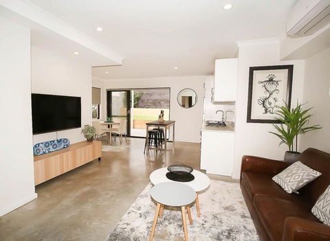 Ashburton Apartment - Accommodation Sunshine Coast 0