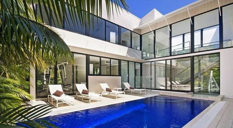 Luxury Retreat With Private Beach & Jetty - Accommodation Sunshine Coast 0