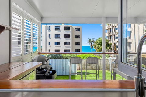 Luxury Coastal Retreat - Accommodation Sunshine Coast 0