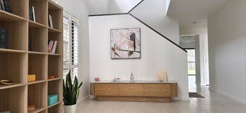 Luxury House Near Golf Courses! Free Wifi & Netflix - Accommodation Sunshine Coast 2