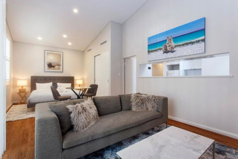 Luxury Modern Escapia - Accommodation Sunshine Coast 0