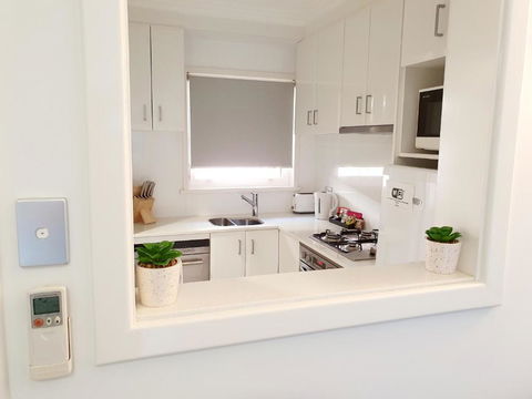 M4 West Perth Studio Apartment Near Kings Park - Accommodation Sunshine Coast 2